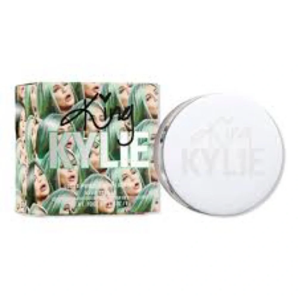 Kylie Cosmetics king kylie